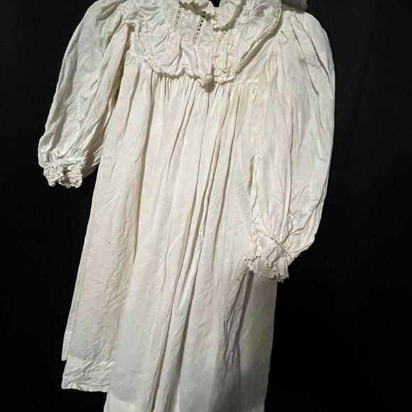 Vintage early 1900 Infant Gown - Picture 2 of 2